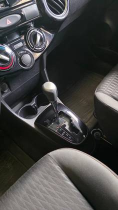 TOYOTA ETIOS 1.5 X PLUS 16V FLEX 4P AUTOMÁTICO TOYOTA ETIOS 1.5 X PLUS 16V FLEX 4P AUTOMÁTICO